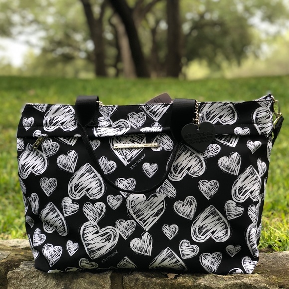 Betsey Johnson Handbags - 5⭐️ RATED 😍Nylon Weekendender Tote Bag